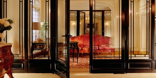 paris luxury hotels