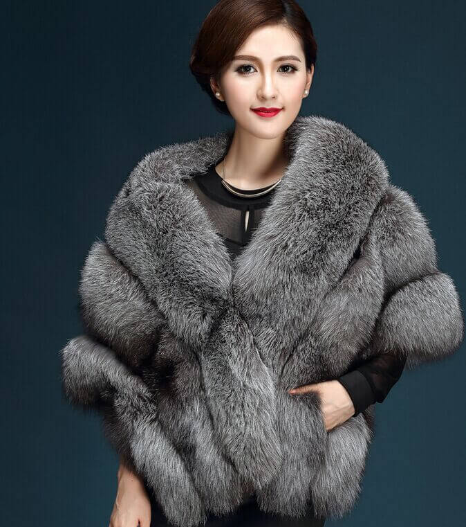 luxurious-winter-fur-coats