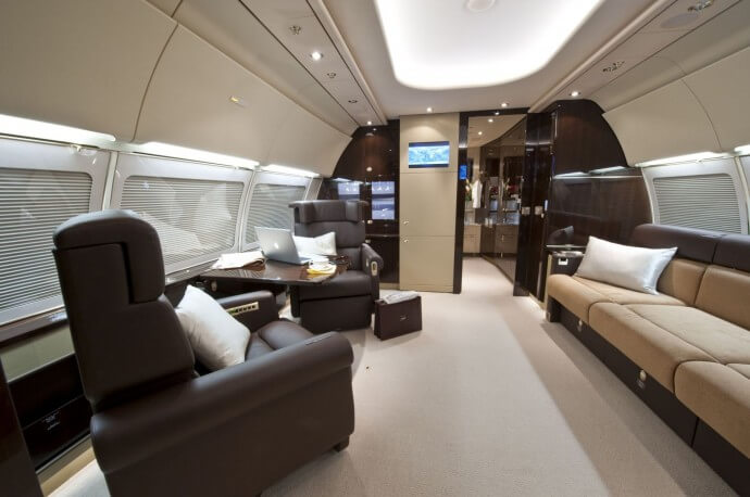 private-jet-luxurious-interior